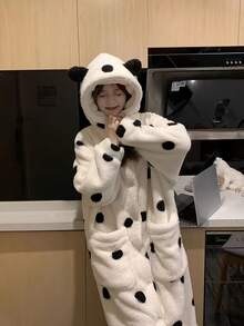 Ladies' Cartoon Cute Panda Polka Dots Style Robe With Hood, Warm Velvet Coral Fleece,Soft And Warm, Bathrobe, Home Clothes, Comfortable, Breathable,Ladies' Casual Night Bathrobe,Soft Polyester Fiber, Bathroom Decor - Multicolor - View 5