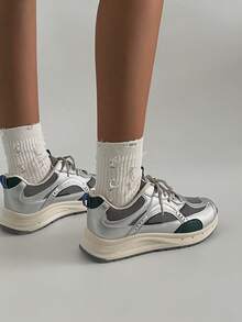 NZNF 2025 Retro Niemieckie Trampki w Stylu, Grube Podeszwy, Trampki, Jesień/Zima, Damskie Buty, Świąteczne Sportowe Sznurowane Patchworkowe Casual