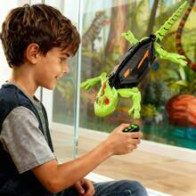 遥控变色蜥蜴攀爬玩具，可充电遥控壁虎玩具，带LED眼睛，双模式地面/墙壁行驶，适合3岁以上男孩作为圣诞节/开学礼物（情人节送给男朋友的礼物） - 遙控爬蟲類 - 查看 8