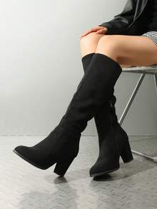 Women's Chunky Heel Knee High Round Toe Fashionable Boots For Winter - 黑色 - 查看 1