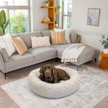 Original Calming Donut Dog And Cat Bed Lux Faux Fur Oyster 36in X 36in Anxiety Relief For Pets Up To 100 Lbs Ideal For Home Or Travel Use Provides Cozy Comfort And Stress Reduction In Busy Living Spaces - OysterLux - Xem 7