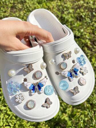 20pcs Blue Butterfly Shoe Decorations, Gold & Blue Series Shoe Accessories, Suitable For Slippers, Garden Shoes, Beach Shoes, DIY Shoe Clips