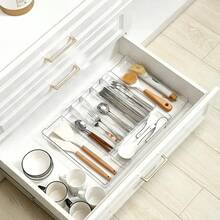 Organizador de cajón de cubiertos TFKI, bandeja de utensilios expandible para cajones de cocina, soporte de cubertería y cubiertos, almacenamiento de plástico ajustable para utensilios como cucharas, tenedores, cuchillos. Transparente - claro - Ver 5