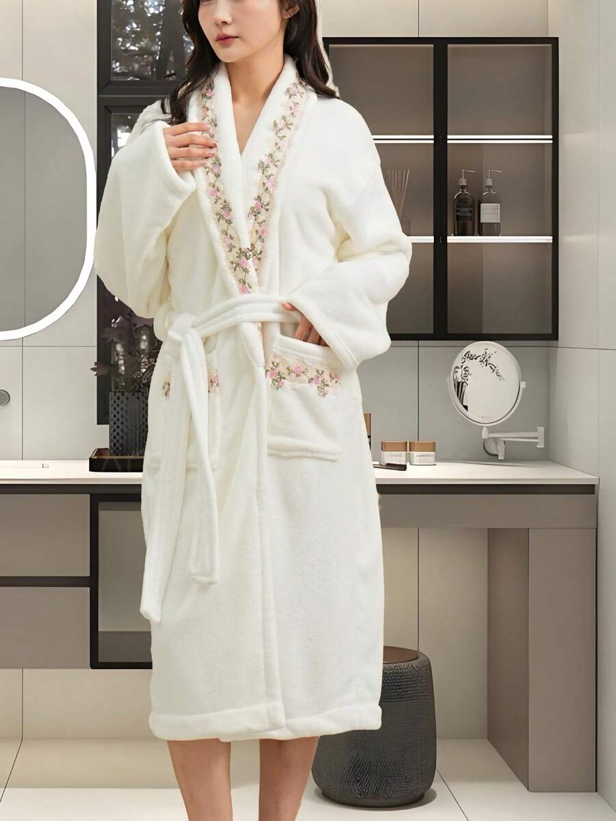 1pc Extra Soft Microfiber Bath Robe For Women (L-Standard Size), Lace Trim Bathrobe, Multiple Colors Available, Couples Style, Absorbent Warm And Soft, Suitable For Student Dormitory - Multicolor - View 1