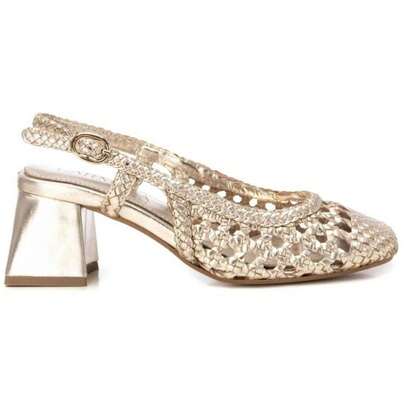 Carmela Women Pumps