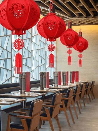 1pc Chinese New Year Lantern - Red Non-Woven Fabric Hanging Decoration With Hanging Tassel Chains, Traditional Chinese Good Fortune Lantern For Lunar New Year, Spring Festival, Home/Office/Party Decor
