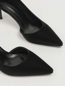 Fashionable Pointed Toe Side Hollow Sexy Slim Stiletto High Heel Women Pumps,Party Outfits,Elegant - Black - View 4