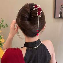 1pc Bridal Headpiece Tassel Flower U-Shaped Hair Clip, Chinese Style Cheongsam Hair Accessory, Bun Extension, Pins For Hair