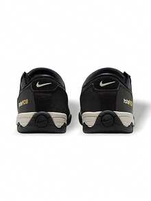 Nike Total 90系列男士运动鞋 足球鞋 透气吸汗 舒适百搭 户外黑色 IO2083-010 - 黑色 - 查看 5