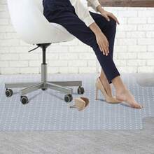 1pc 48"*36" Clear Chair Mat, Durable PVC Material, Office Essential;    Transparent Minimalist Style, Rectangular Shape With Extended Lip, Features Anti-Slip, Scratch-Resistant & Easy Glide Detail.    Ideal For Home Office, Workspace Floor Protection.    Computer Chair Mat Perfect For Year-Round Office Use, Office & Dorm Rooms. Floor Protector Mat Perfect For Seasonal Workspace Makeovers, Daily Office Routines, Year-Round Use & Great As A Gift For Students, Professionals On Father's Day, Christmas, Back-To-School Season.(Clear) - Transparent - View 10