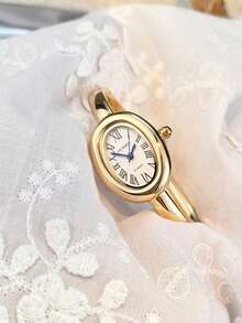 1pc Women's Oval Bathtub Alloy Bangle Watch, Roman Numeral Dial, Elegant Petite Quartz Watch Bracelet, Easy To Wear - White - View 7