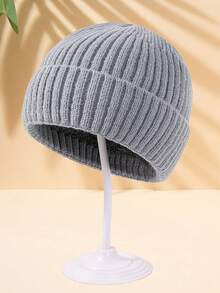 1顶男士纯色保暖内衬针织帽，多色可选（黑色、卡其色），保暖加厚，适合户外休闲穿着，也适合秋冬季日常搭配，蓬松柔软。