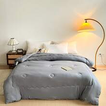 1pc Solid Gray Comforter, Minimalist Nordic Style Polyester Filled Bedding For Autumn/Winter, With 3D Quilting Details, Wavy Edges, And Round Embossed Patterns For Warmth, Breathability, And Lightweight Durability, Suitable For All Seasons, Perfect Gift For Christmas, New Year, Thanksgiving, And Home Essential - Grey - View 10