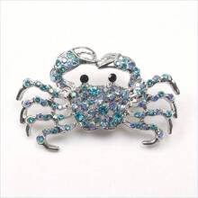 Silver-Tone Crab Brooch With Multicolor Blue Rhinestones, Intricate Seafood Design Pin For Beach-Themed Outfits, Summer Parties, Ocean-Inspired Looks, Ideal Gift For Seafood Enthusiasts & Jewelry Lovers - Màu xanh lam - Xem 6