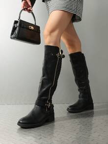 Women's Faux Furs-Lined Black Warm Winter Knee High Boots Low Stacked Heel Comfortable Outdoor Riding Round Toe Side Zipper Biker Motorcycle Buckle Boots - 黑色 - 查看 6