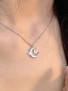 [1pc Elegant Moon Butterfly Necklace] 1pc Elegant Moon Butterfly Pendant Necklace, Sparkling Decor Clavicle Chain For Women
