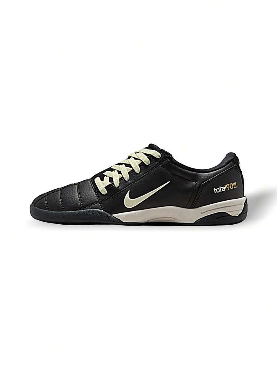 Nike Total 90系列男士运动鞋 足球鞋 透气吸汗 舒适百搭 户外黑色 IO2083-010 - 黑色 - 查看 1
