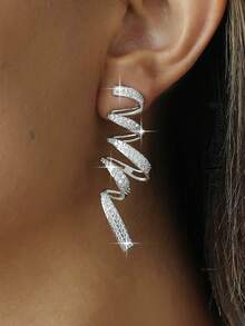 1pair Luxury Spiral Cubic Zirconia Dangle Earrings,Fashion Versatile Large Earrings For Women Wedding/Engagement Banquets,Anniversary Party Gift - White - View 4
