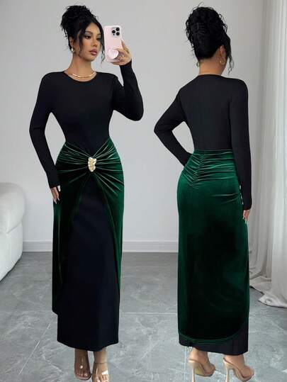 2025 Autumn/Winter Christmas New Velvet Patch Round Neck Metal Button Embellished Dres