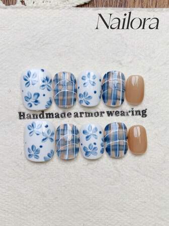 10pcs Handmade Nails Round Nails Press On Nails Short, Minimalism Blue And White, Orange Nails, Plaid Pattern Asymmetrical Flowers, Simple Elegant Luxury Autumn Nails, Minimalist Aesthetic Fall Press On Nail, Versatile Nails DIY False Nail Art Party Daily & Dating Suitable Use In Work Setting Reusable, For Women & Girls As Gift Nail Supplies