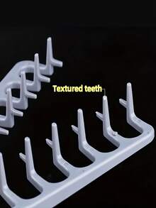 1支纹理发梳，打造蓬松发根，锯齿状梳齿更好地提升发根，适合打造刘海造型，日常护发及沙龙造型。 - 彩色 - 查看 6