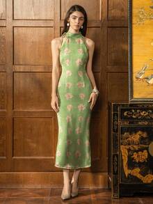 Faeriesty ​Sườn xám phong cách Trung Hoa mới thanh lịch dành cho phụ nữ: Cổ cao, thiết kế không tay với đường xẻ bên quyến rũ và chi tiết buộc có thể điều chỉnh - Lý tưởng cho bữa tối Gala, đám cưới trang trọng, tiệc chiêu đãi kinh doanh và tiệc chiêu đãi sang trọng​ - màu xanh lá - Xem 3