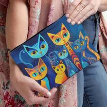 1pc Cute Cat Print Makeup Bag With Zipper Closure - Lightweight Foldable Cosmetic Organizer Pouch, Durable Travel Toiletry Bag - Portable Gift For Cat Lovers, Vibrant Color And Spacious Interior, Essential For Daily Use Or Travel, 2D Flat Design With Vivid Cat Face, Ideal For Organizing Cosmetics