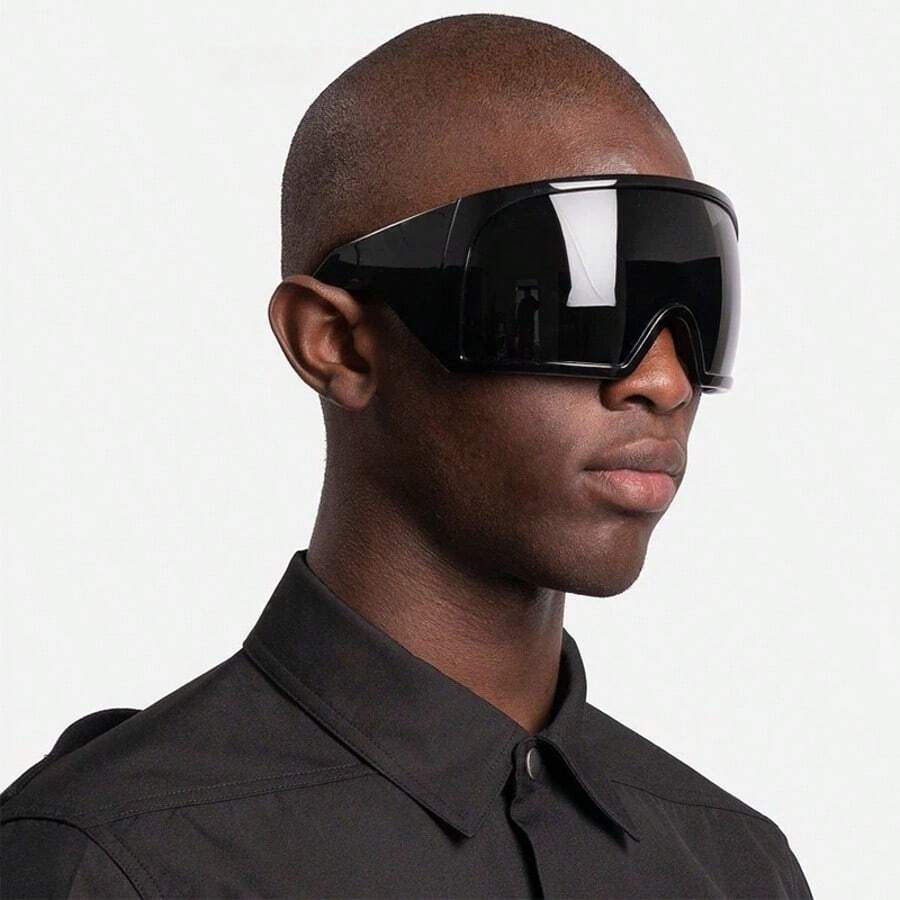 1pc Men's Fashion Sports Glasses, New Oversized Frame Face Shield Wrap-Around Futuristic Tech Style, Gift, Suitable For Glasses, Everyday Outdoor Cycling, Hiking, Sun Protection, Anti-Wind, Anti-Fog - Multicolor - View 1