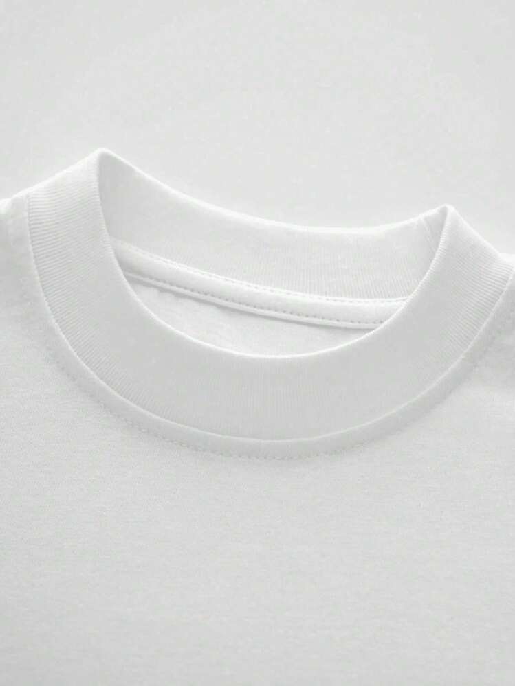 Diseño De Texto Aero Est 87 Representa Espíritu De Libertad Juventud Y Energía Urbana Inspirando Confianza En Cada Día Activo Camiseta De Niño Mangas Cortas Algodón Suave Ropa Infantil Casual Estilo Moderno Verano Moda Niños - Blanco - Añade 5