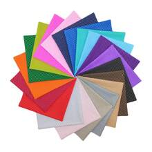 20 piezas de tela de algodón sólida, combinación de lunares multicolor, adecuada para manualidades de costura DIY y proyectos de costura, aplicable para regalos de Navidad, Pascua, Halloween, Año Nuevo Chino y otras festividades, costura de patchwork DIY, guirnaldas, tela para muñecas, decoraciones, artesanías y decoración del hogar, tela para envolver regalos | Varios diseños | Detalles decorativos con borlas, dos tamaños disponibles