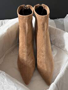 Bốt cổ ngắn co giãn mùa thu/đông, kiểu dáng đi làm mới, mũi vuông, gót dày, khóa kéo phía sau, giày cao gót mèo - Màu Khaki - Xem 3