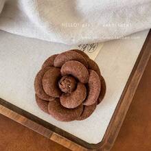 Autumn And Winter High-End Exquisite Small Fragrant Wind Camellia Brooch Female Retro Dead Leaf Rose Niche Design Versatile Accessories - Brown Flower Brooch - View 5