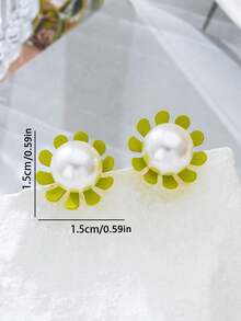 1 Pair Summer Green Creative Faux Pearl Floral Stud Earrings, Versatile Earrings Suitable For Women's Daily Wear, Parties, Outings - Green - View 3