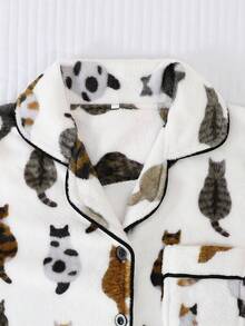 2 piezas Conjunto de pijama de franela para mujer, parte superior con cierre de botones de solapa de manga larga, pantalón largo, ropa de casa gruesa y cálida para otoño/invierno, estampado de gatitos en todo el diseño, ropa cómoda