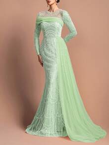 Đầm dạ hội dài tay cổ tròn đính cườm sang trọng dành cho nữ - Cổ áo đính ngọc trai, vạt voan bất đối xứng và chân váy đuôi cá ôm sát | Hoàn hảo cho các bữa tiệc trang trọng, dạ hội và đám cưới | Kết hợp với trang sức lấp lánh và giày cao gót quai mảnh. - Màu xanh Bạc hà - Xem 3