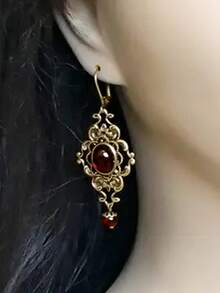 2 chiếc khuyên tai hình hoa rỗng cổ điển đính hạt kim cương màu đỏ, khuyên tai mặt dây chuyền tông màu đồng kim loại, thích hợp cho các buổi đi chơi, tiệc tùng, tụ họp, biểu diễn - Đồng - Xem 3
