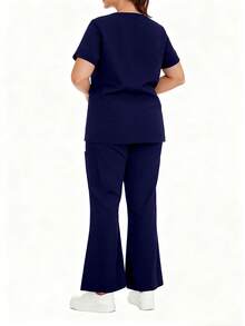 cimmuovere Ensemble de blouse et pantalon fendu pour femmes grandes tailles, col en V unicolore, manches courtes. Tenue de travail pour infirmière, laboratoire ou vétérinaire, avec poches. Printemps - Bleu marine - Voir 5