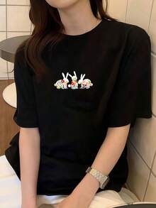 Camiseta para amantes de los conejos con estampado floral de conejito de Pascua y leopardo.png - Negro - Ver 7