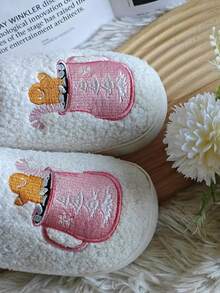 新款欧美跨境粉色&红色圣诞老人粉色姜饼人毛绒女士拖鞋保暖内衬室内拖鞋情侣布艺拖鞋冬季