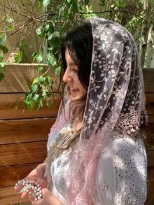 1条2026新款花卉蕾丝边围巾/头巾，时尚女士款，适合婚礼、派对、用餐等场合 - 純色 - 查看 2