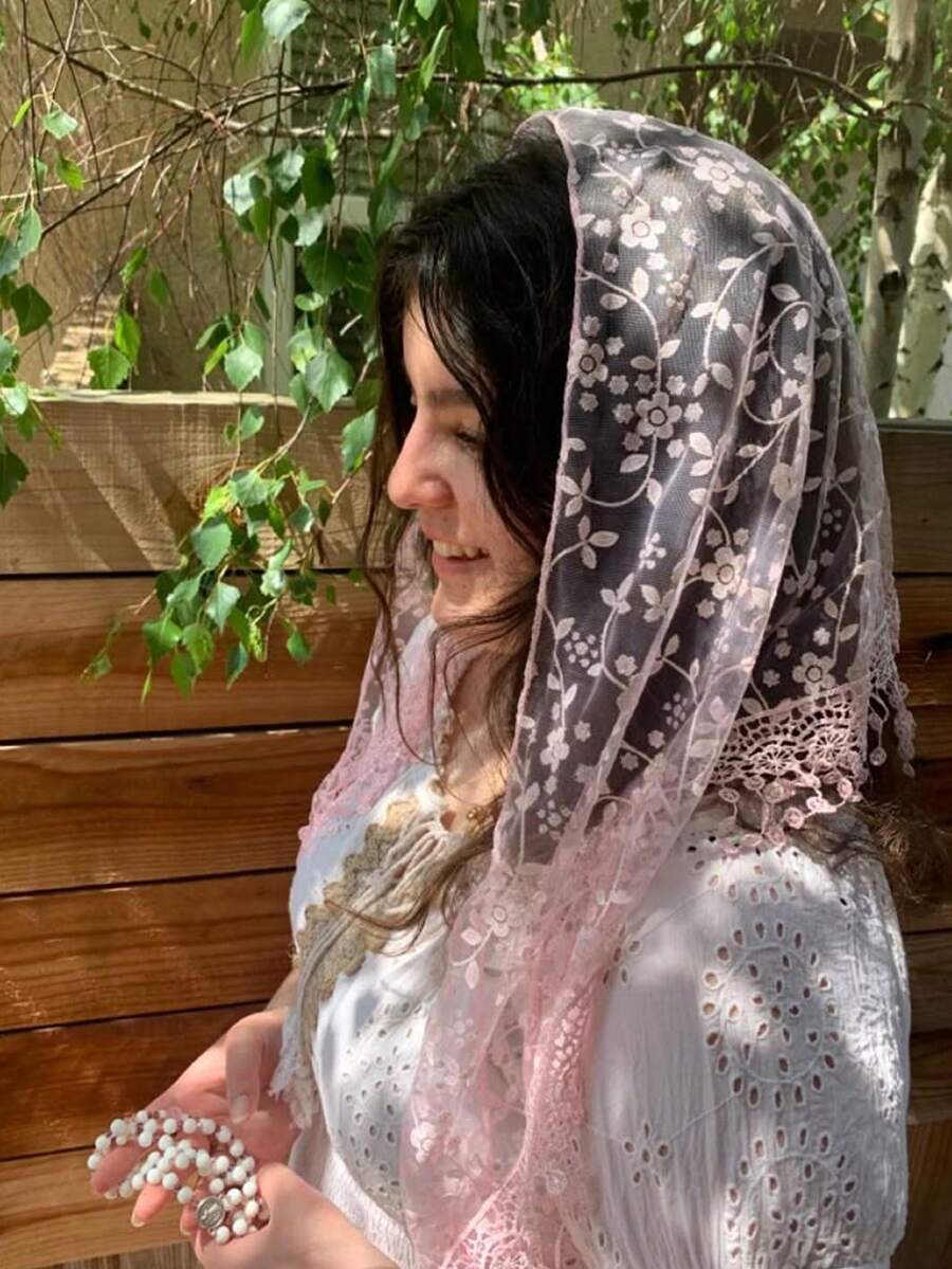 1条2026新款花卉蕾丝边围巾/头巾，时尚女士款，适合婚礼、派对、用餐等场合