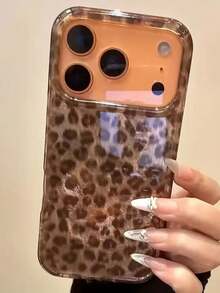 1pc Large Pore Brown Leopard Print Phone Protective Case, Glossy Moisturizing Shell Compatible With IPhone 11/12/13/14/15/16 Series, Leopard Print Hard Case Compatible With IPhone 17/17Pro/17ProMax/Air, Retro Personalized INS Tin Foil Leopard Print Case - Brown Leopard Print - View 3