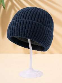 1顶男士纯色保暖内衬针织帽，多色可选（黑色、卡其色），保暖加厚，适合户外休闲穿着，也适合秋冬季日常搭配，蓬松柔软。