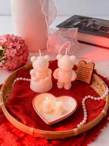 1 Peça Vela Perfumada de Casal Urso 30g, Feita com Cera Vegetal Natural e Cera de Soja, Pavio de Algodão Puro para Queima Estável e Sem Fumaça, Dura Aproximadamente 3 Horas, Adequada para Datas Românticas de Natal, Jantares à Luz de Velas do Dia dos Namorados, Festas de Casal do Ano Novo, Aniversários de Casamento e Surpresas de Aniversário. Artesanal com um Ambiente de Férias Quente e Romântico.