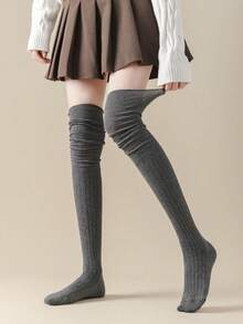 1/2 Pairs Women's Versatile Knee-High Socks, Solid Color Suitable For Wearing With Over-The-Knee Boots, Autumn/Winter
