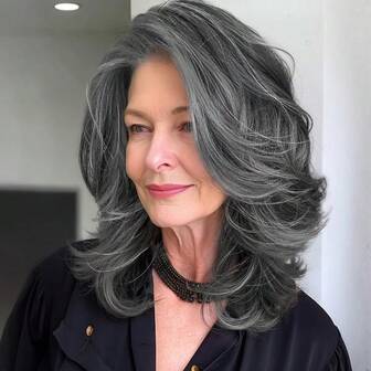 Layered Straight Gray Wigs For Women Salt & Pepper Pixie Curly Bob Wig Side Part Synthetic Hair Glueless Wolf Cut Hush Cut Wig Natural Grey Hair Wigs For Daily Party Vacation Use (12 Inch/18 Inch)