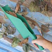 Outdoor Garden Large-Capacity Gardening Shovel - Durable Plastic, A Multi-Functional Tool For Leaf Collection And Roof Drainage, Garden Tool, Sturdy Design, Weather-Resistant Material, Landscape Beautification Professionals, Property Maintenance - Multicolor - View 4