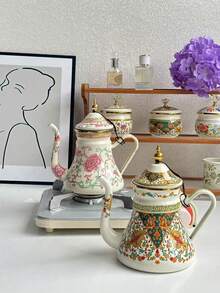 1set European-Style Teapot, Kettle, Drinkware, And Water Jug ​​Set, Along With A Christmas-Inspired Set Of Four Tea And Coffee Spoons, Makes A Great Gift. Suitable For Use On Gas, Gas, And Stovetop Stoves, This Kettle Is A Versatile Year-Round Choice For Family Gatherings And Holidays. It Also Makes A Great Gift For Friends And Family. - Kashgar - View 4