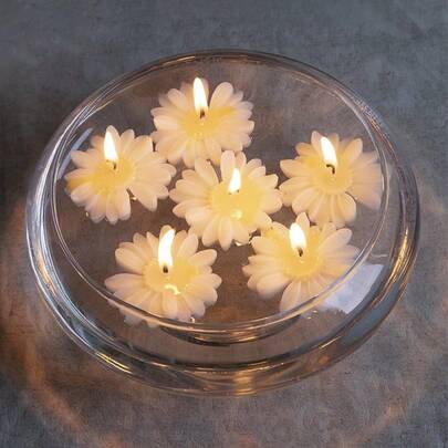 1pc Handcrafted Chamomile Floating Candles, Suitable For Christmas Weddings, Festivals, Birthday Parties, Women's Gifts, Romantic Bedroom Decorations, Fragrant Home Furnishings, Yellow, White, Purple, Pink