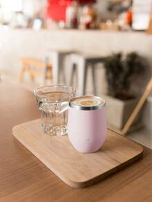 1个340毫升/12盎司双层不锈钢真空保温蛋形杯，适用于居家、办公、户外旅行、运动，也可作为礼物赠送。